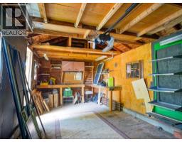 16 MCNAUGHTON AVENUE - 22