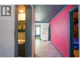 16 MCNAUGHTON AVENUE - 9