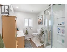 31 DANA DRIVE - 19