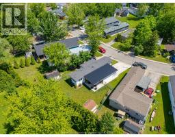 31 DANA DRIVE - 25