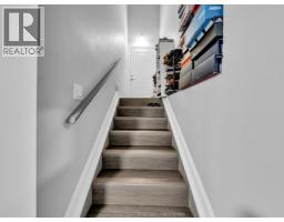776 University Ave E - 33