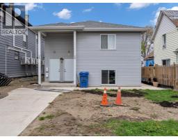 776 University Ave E - 49