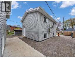 776 University Ave E - 5