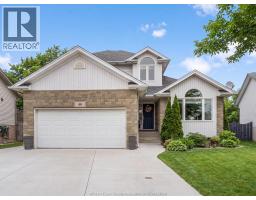 46 Brush CRESCENT - 1