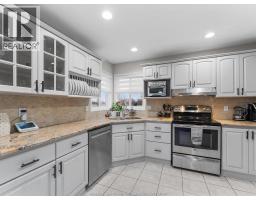 46 Brush CRESCENT - 13