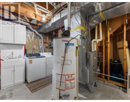 46 Brush CRESCENT - 42