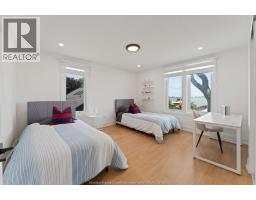 8190 RIVERSIDE DRIVE - 20