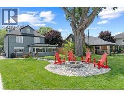 8190 RIVERSIDE DRIVE - 36