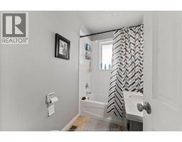 702 Notre Dame STREET - 10
