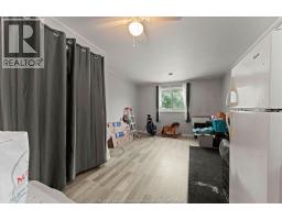 702 Notre Dame STREET - 11