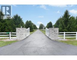 6811 CONCESSION RD 8 - 2