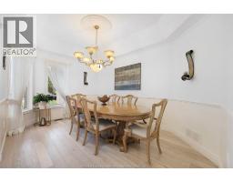 1075 STONEYBROOK - 17