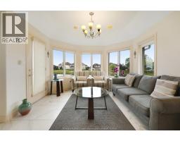 1075 STONEYBROOK - 24