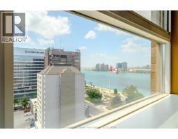 75 RIVERSIDE DRIVE E UnitNo. 1609 - 19