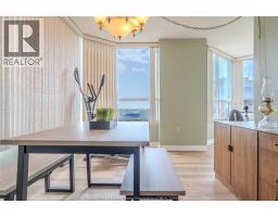 75 RIVERSIDE DRIVE E UnitNo. 1609 - 6