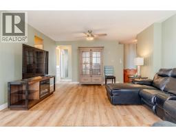 75 RIVERSIDE DRIVE E UnitNo. 1609 - 7