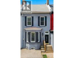 265 MACNAB STREET North - 2