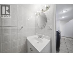 265 MACNAB STREET North - 27