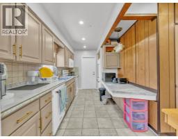 3551 DOMINION BOULEVARD - 10