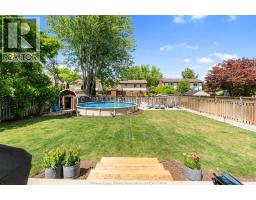 538 Michael CRESCENT - 43