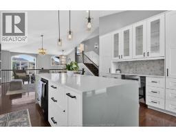 355 SACRED HEART DRIVE - 23
