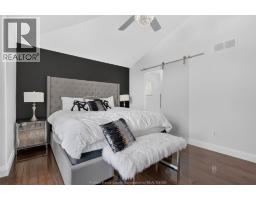 355 SACRED HEART DRIVE - 28