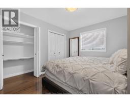 355 SACRED HEART DRIVE - 32