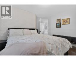 355 SACRED HEART DRIVE - 33