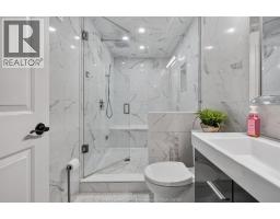 355 SACRED HEART DRIVE - 43