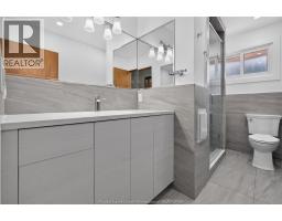 4018 Casgrain - 16