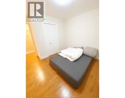 4518 HELSINKI CRESCENT - 13
