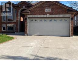 4518 HELSINKI CRESCENT - 2