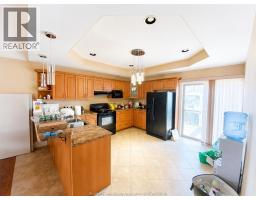 4518 HELSINKI CRESCENT - 5