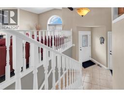 399 ROSEWOOD CRESCENT - 14