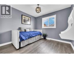 399 ROSEWOOD CRESCENT - 20