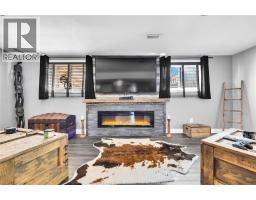 399 ROSEWOOD CRESCENT - 25