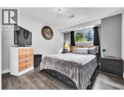 399 ROSEWOOD CRESCENT - 27