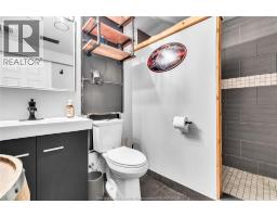 399 ROSEWOOD CRESCENT - 29