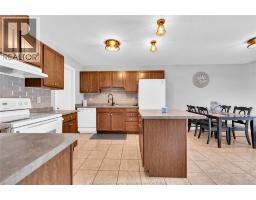 399 ROSEWOOD CRESCENT - 6