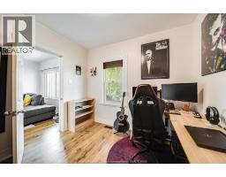 1560 LILLIAN AVENUE - 17