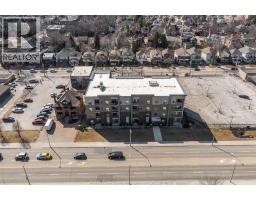 955 OUELLETTE AVENUE UnitNo. 405 - 28
