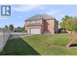 21 LAURENTIA DRIVE - 3