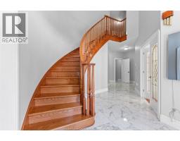21 LAURENTIA DRIVE - 4