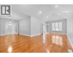 21 LAURENTIA DRIVE - 6