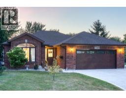 113 BEACH COURT - 1