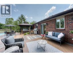 113 BEACH COURT - 11