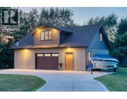 113 BEACH COURT - 3