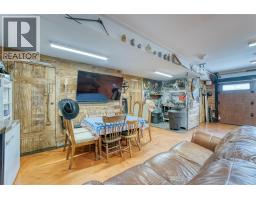 113 BEACH COURT - 43