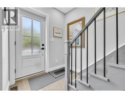864 Monmouth ROAD - 5