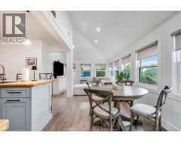 13 Beach BOULEVARD - 4